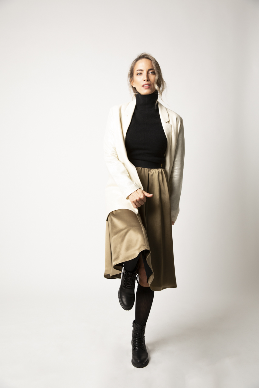 Soft cashmere turtle neck dress with leather applications
